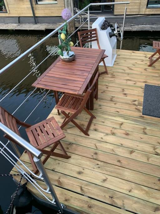 Unique New Houseboat Moored 4 Lejlighed Zwartsluis Eksteriør billede