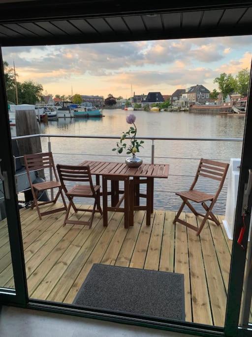Unique New Houseboat Moored 4 Lejlighed Zwartsluis Eksteriør billede